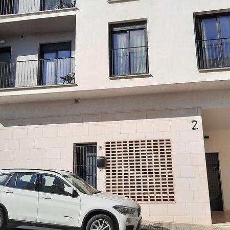 Parking, ubicación y confort Tarifa Exterior foto